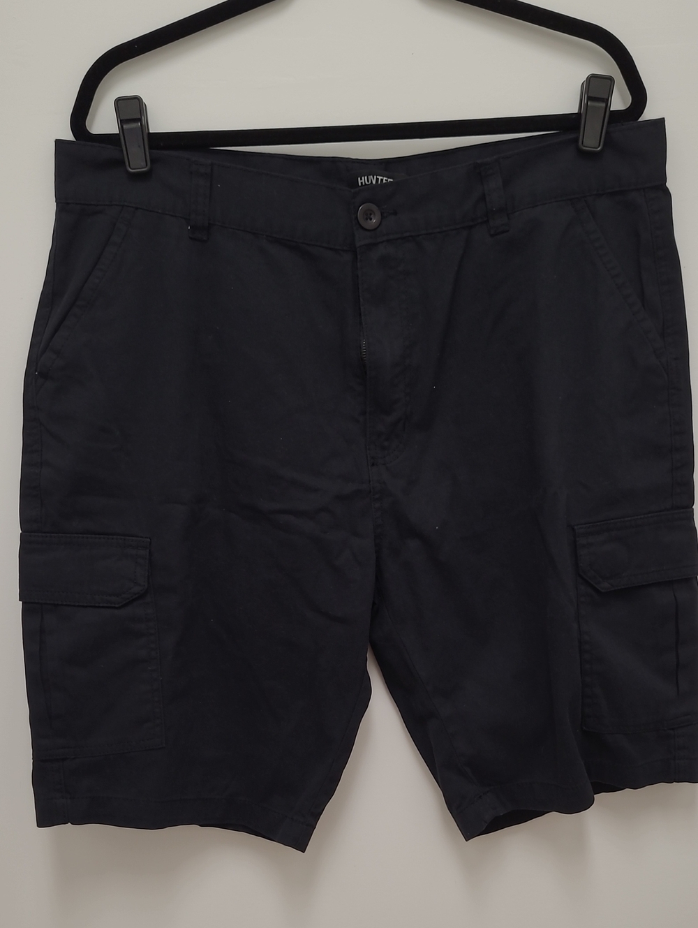 Hunters Men's Black Cargo Shorts